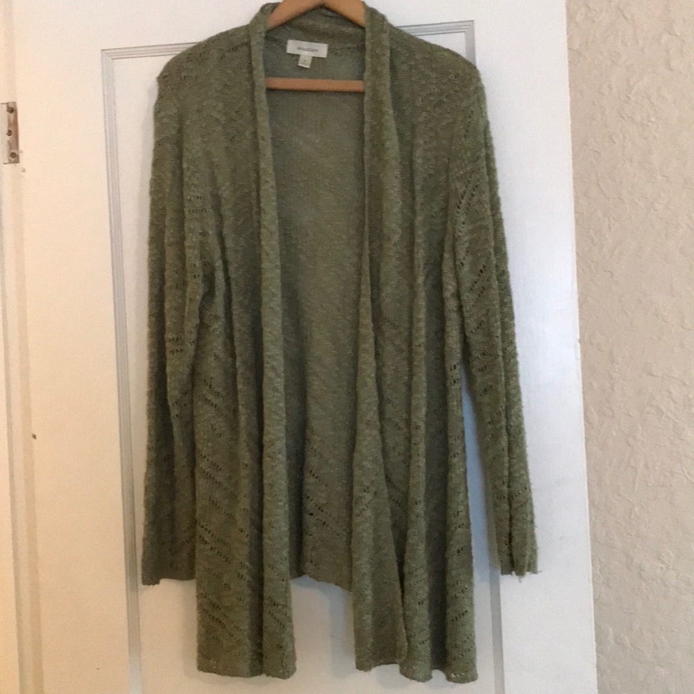 Green cardigan wrap
